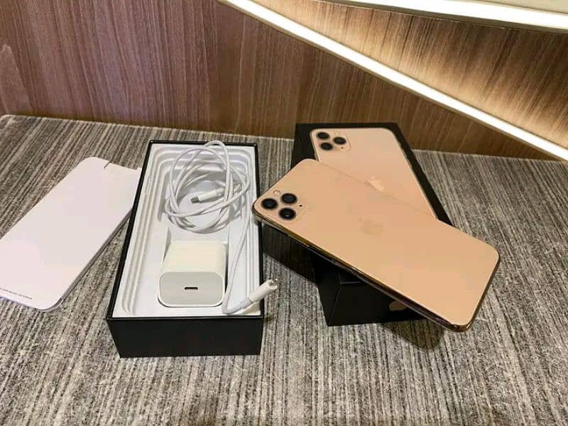 iPhone 11 pro Max 256 GB contact number 03230086398 2