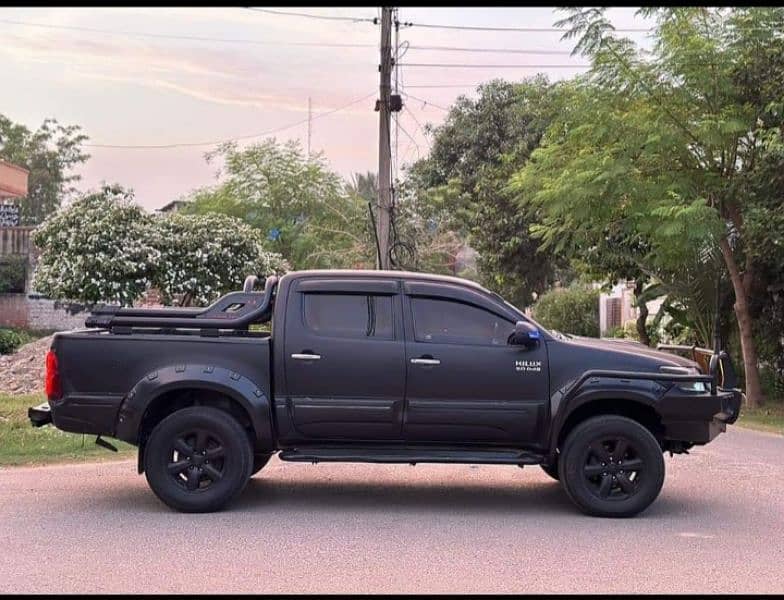 Toyota Hilux 2011 6