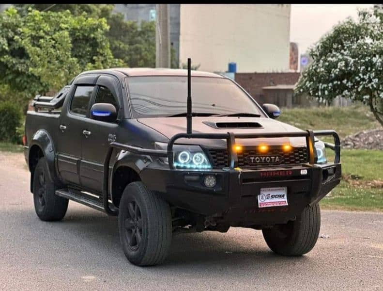 Toyota Hilux 2011 7