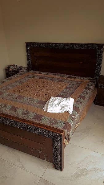 bed set hai tora sa Kam hone Wala hai bass 8