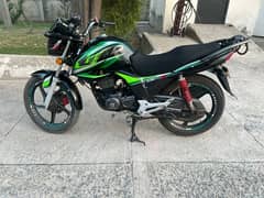 Honda cb 150F green black