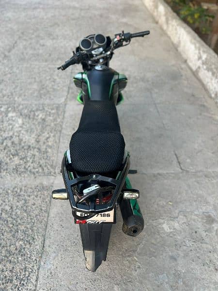 Honda cb 150F green black 2