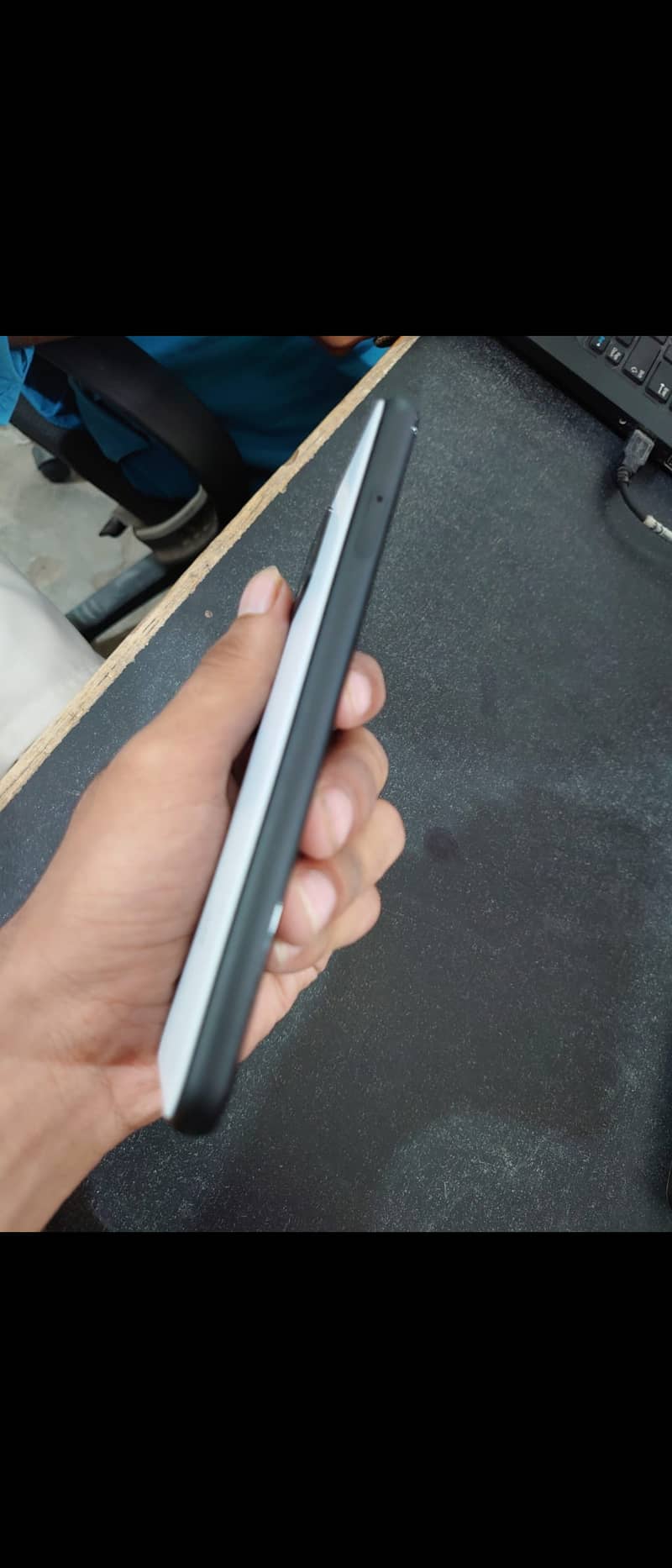 pixel 4 XL condition 10 by 10 WhatsApp ur call any time(03044102186) 4