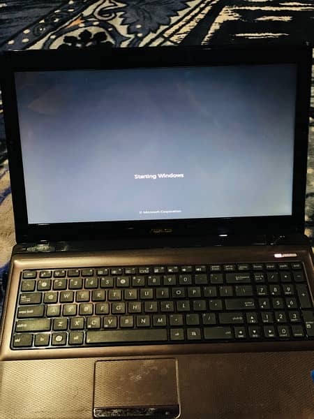 asus leptop 4 gb with 128 ssd 2