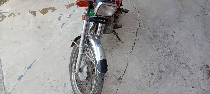 Honda CG125 3