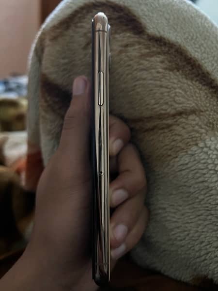 Iphone 11 Pro , 256GB 3