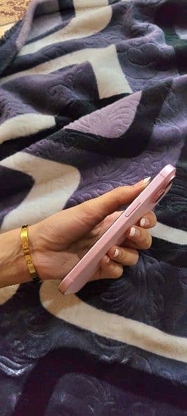 Iphone 15 pink 128gb Non PTA (girly hand used) 1