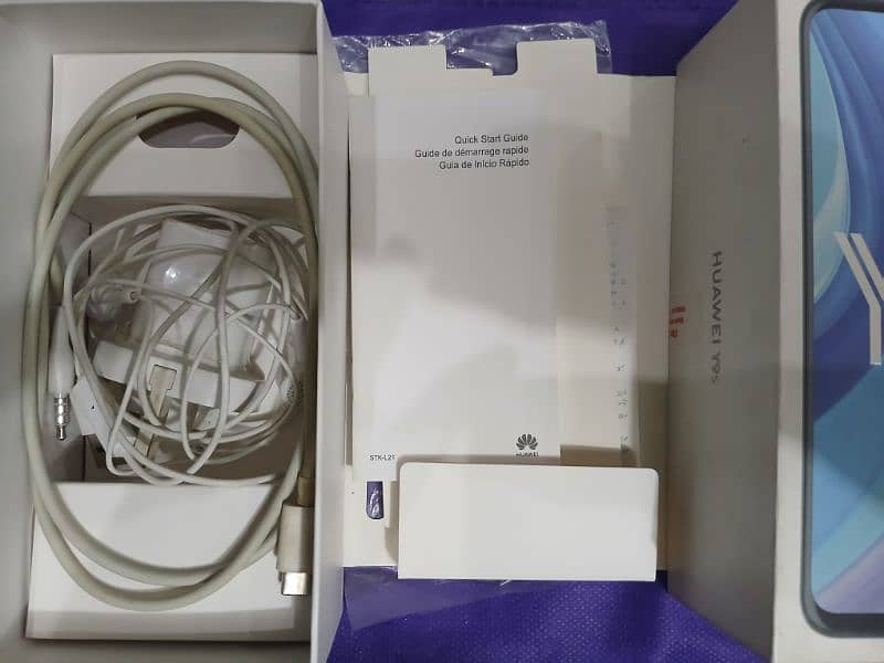 Huawei Y9s 128Gb Excellent Condition with box and all accessories 13