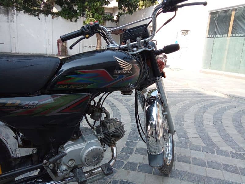 Honda bike lush genuine condition no repair 4