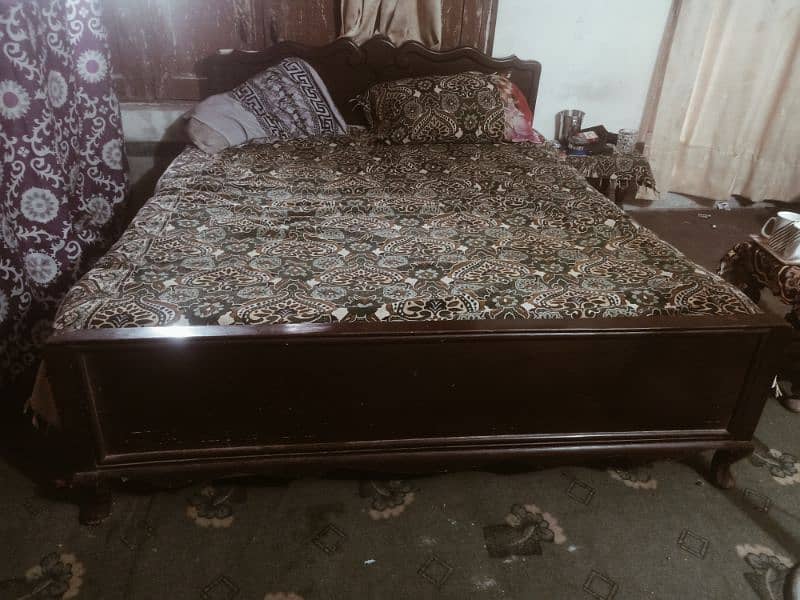 bed with mattress 1