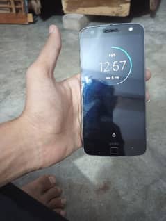 I'm Selling My Moto Z Force Droid