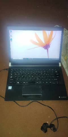 Toshiba core i3 6th gen,8 gb ram,320 hdd,2 hrs plus battery