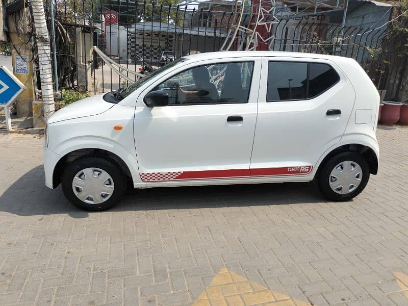 Suzuki Alto 2024 3