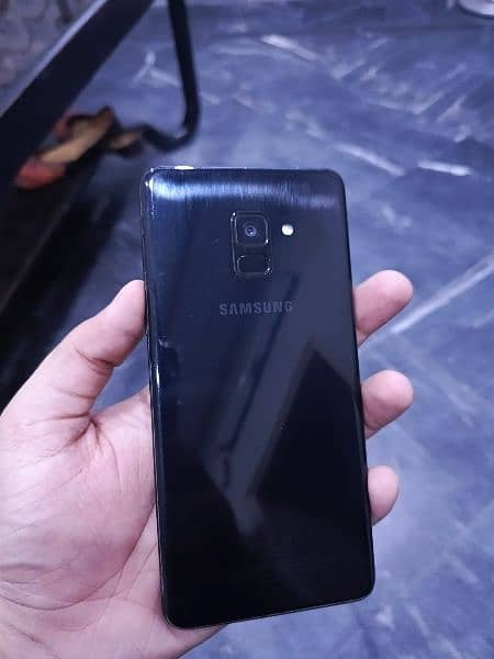 Samsung A8+ Black with Box 2