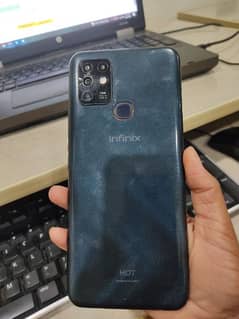 Infinix hot 10 6 128 with box urgent sale