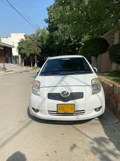 Toyota Vitz 2005