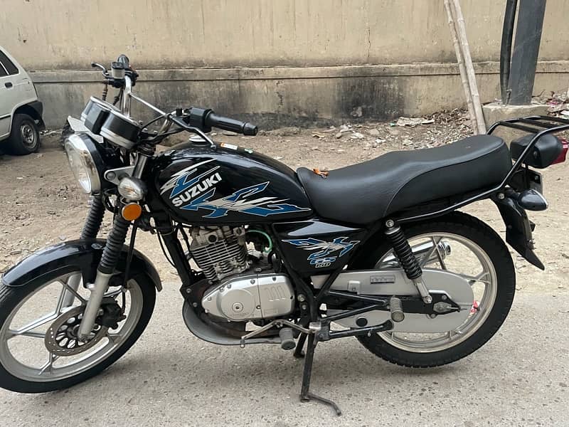 suzuki Gs 150(insured) 1