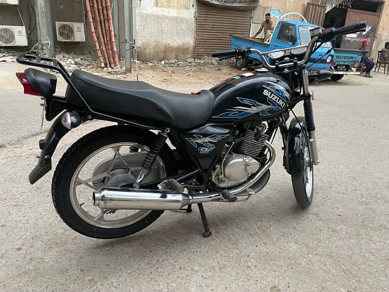 suzuki Gs 150(insured) 5