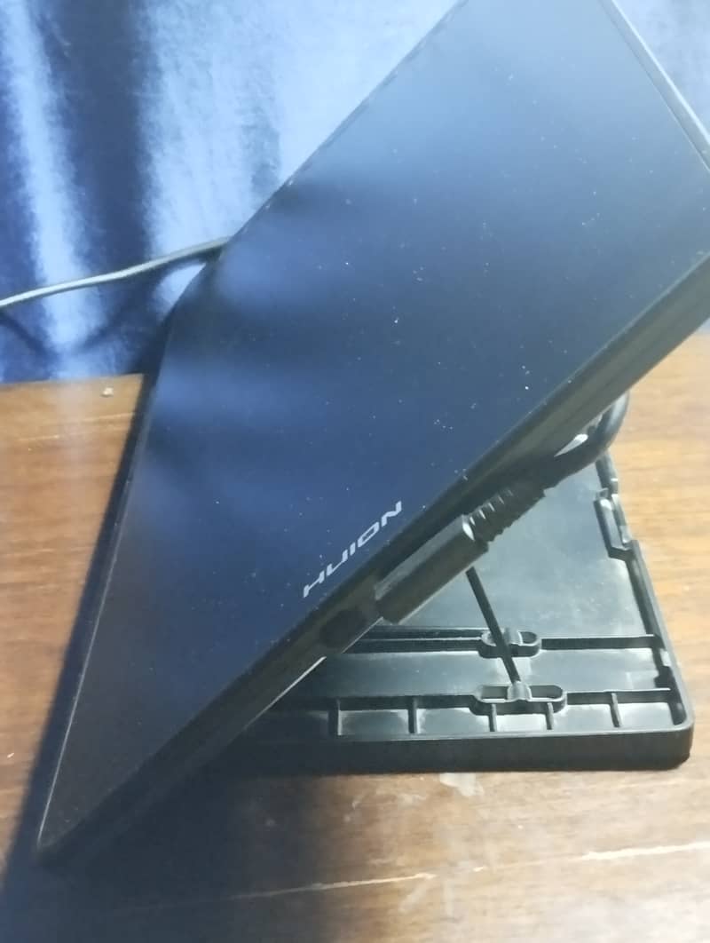 Huion kamvas 16 (price negotiable) 1