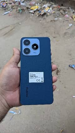 Realme C63