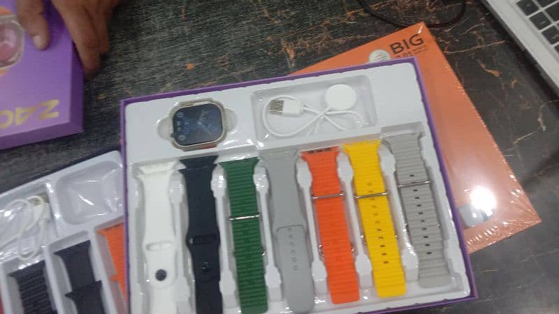 smart watch available 2