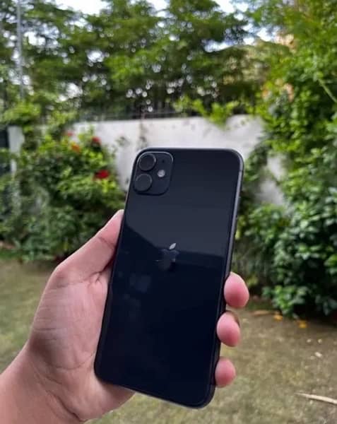 iPhone 11 (128gb) both sim pta approved 0