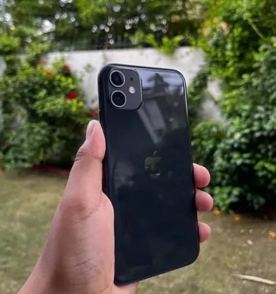 iPhone 11 (128gb) both sim pta approved 1