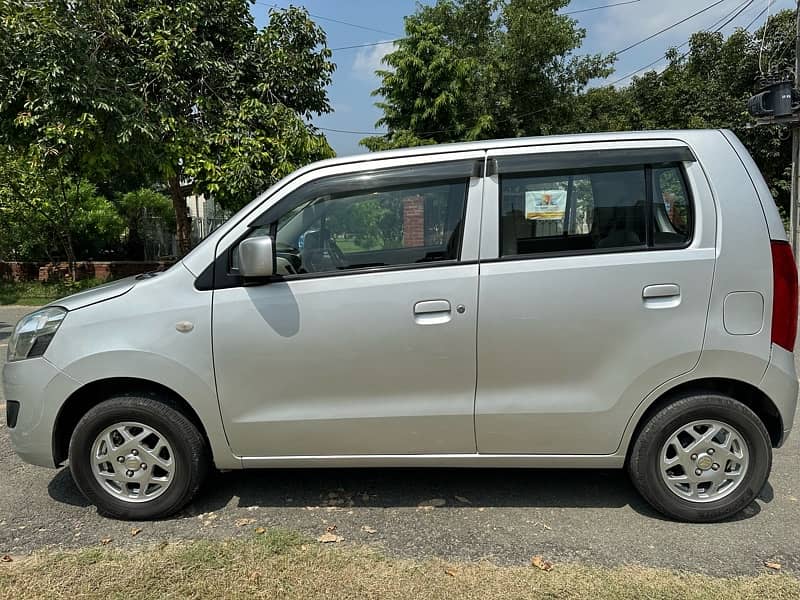 Suzuki Wagon R 2018 4