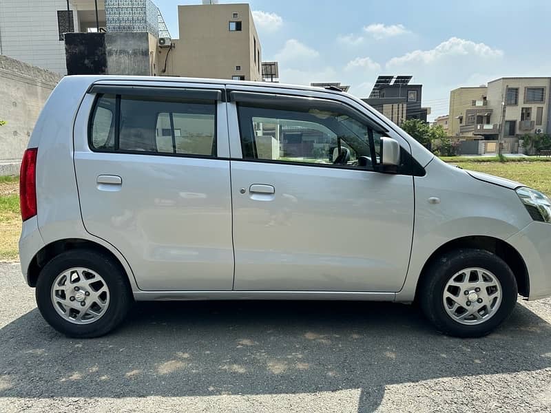 Suzuki Wagon R 2018 3