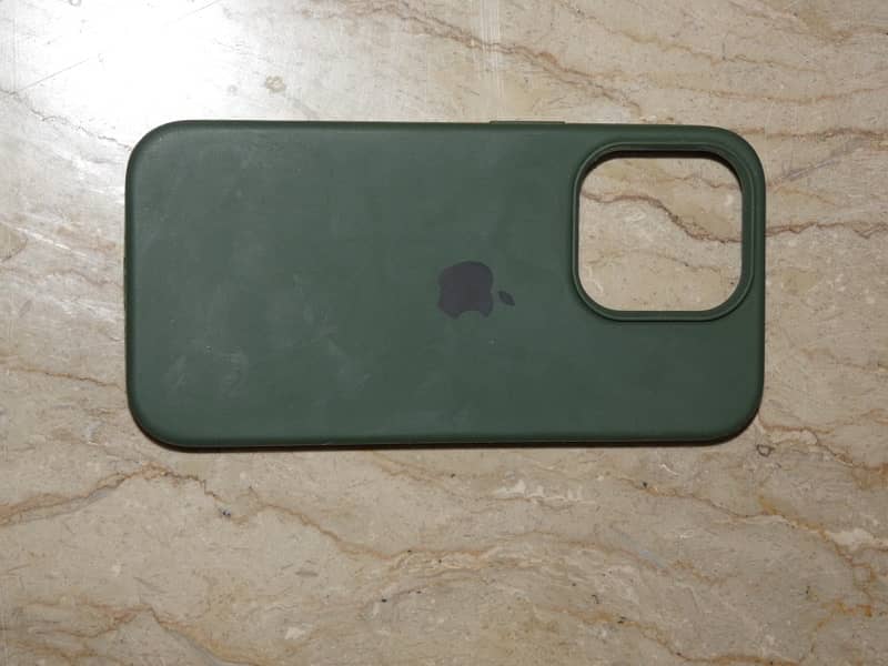 iPhone 14 pro Cases & Cover in best condition 5