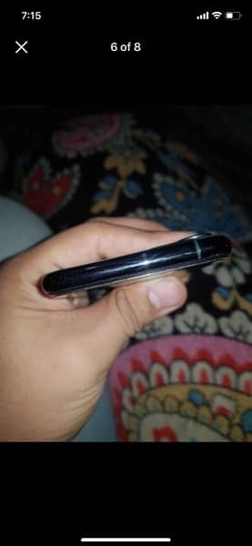 iPhone 11 Pro URGENT CELL 6