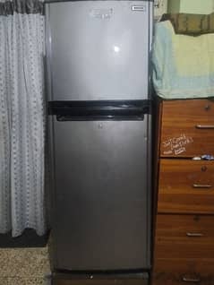 Refrigerator Class T Model 6057 0