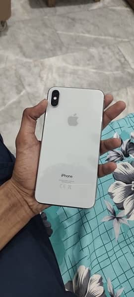 I phone xs Max 2