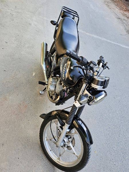 Suzuki 150 SE 10