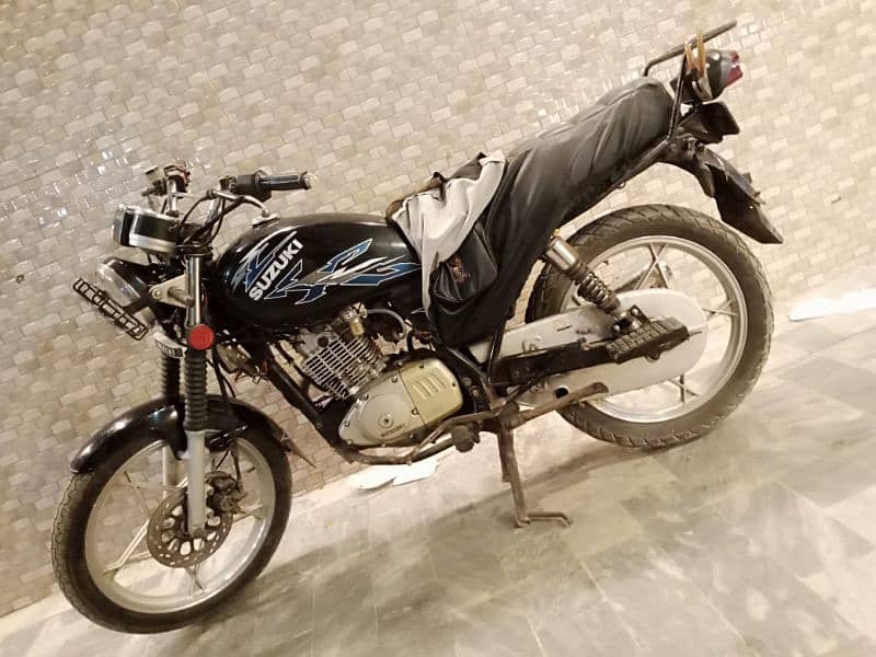 Suzuki 150 2