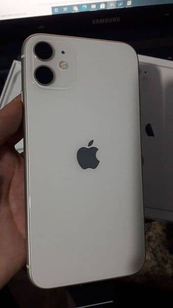 Brand New iphone 11 Beautiful condition 0