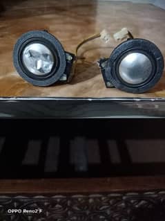 Bowers & welkins (b&w) tewter speaker like good amplifier