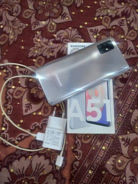 SAMSUNG A51 Mobile 6/128 Gb with Box charger no open no repair all ok. 7