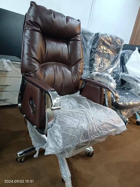 Executive Chairs|Leather Chairs|Office Chairs 12