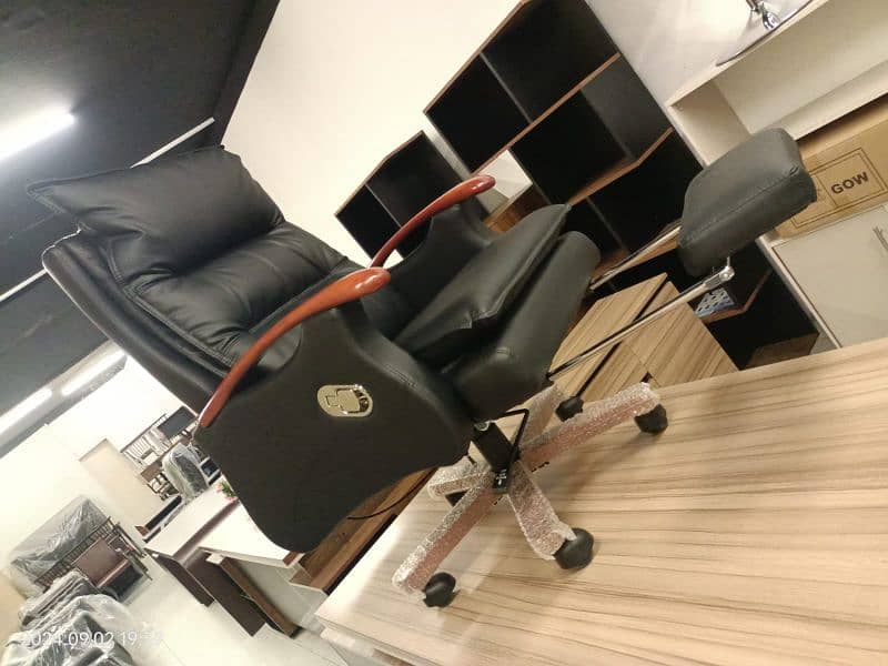 Executive Chairs|Leather Chairs|Office Chairs 18