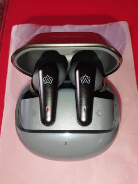 Audionic airbuds 595 For Sale 5