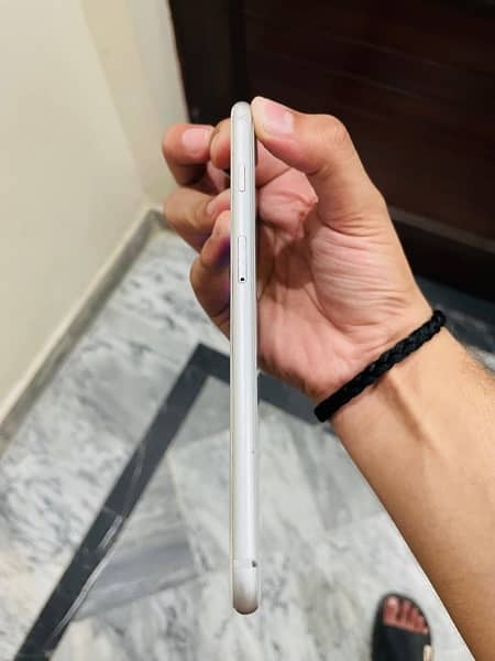 iPhone 8plus 64 Gb Approved 1