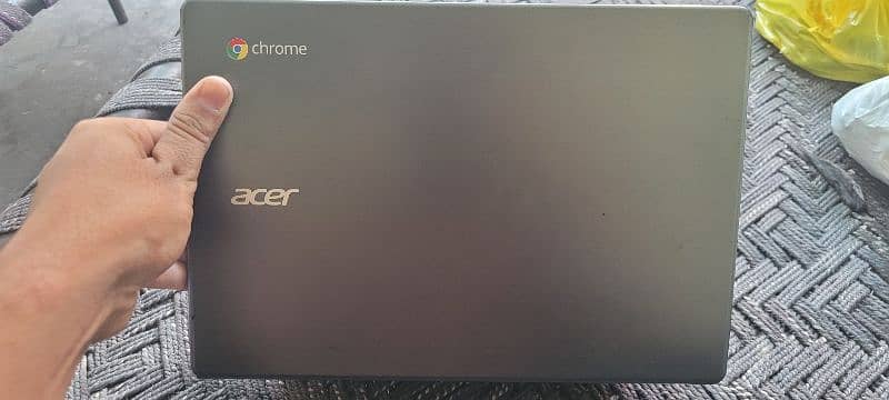 Acer Laptop Good condition 4