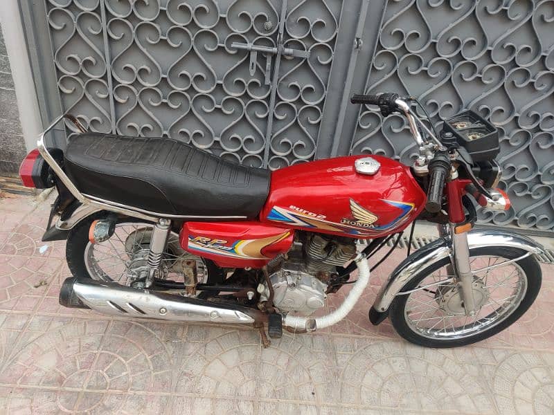 Road prince 125 model 2021 Karachi number contact number 03358191341 3