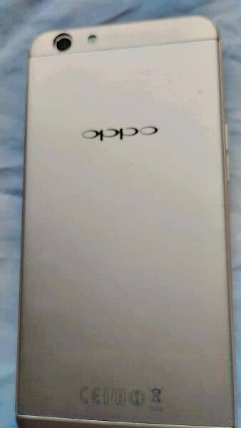 Oppo F1s 3