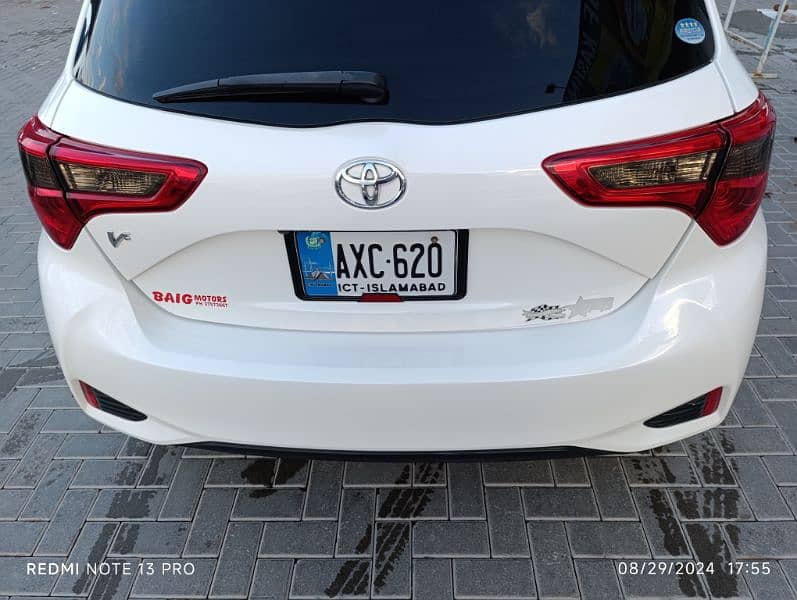 Toyota Vitz 2018 13