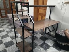 Computer table with shelves in excellent condition