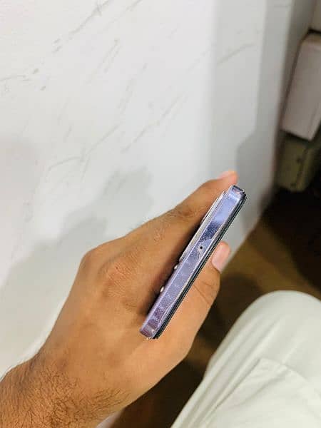 Vivo V27E condition 10/10 5