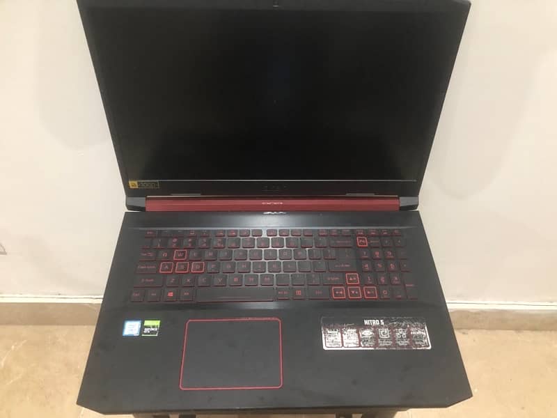 Acer Nitro 5 GTX 1650 , i5 9th gen 4