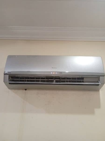 Gree G 10 inverter 1 ton heat and cool, 03097324851 2